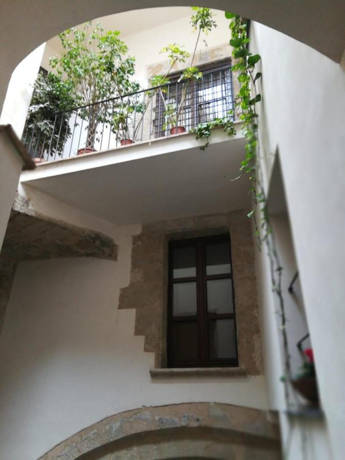 "Guttuso Tribute Suite" Experience Apartment Palermo Exterior foto